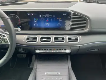 GLE 450 d 4M AMG/Night/Pano/360°/AHK