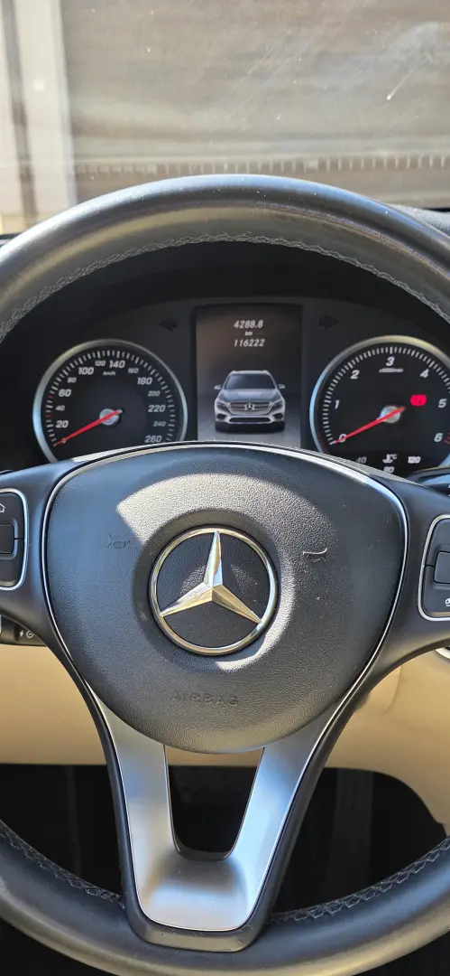 Mercedes-Benz GLC 220