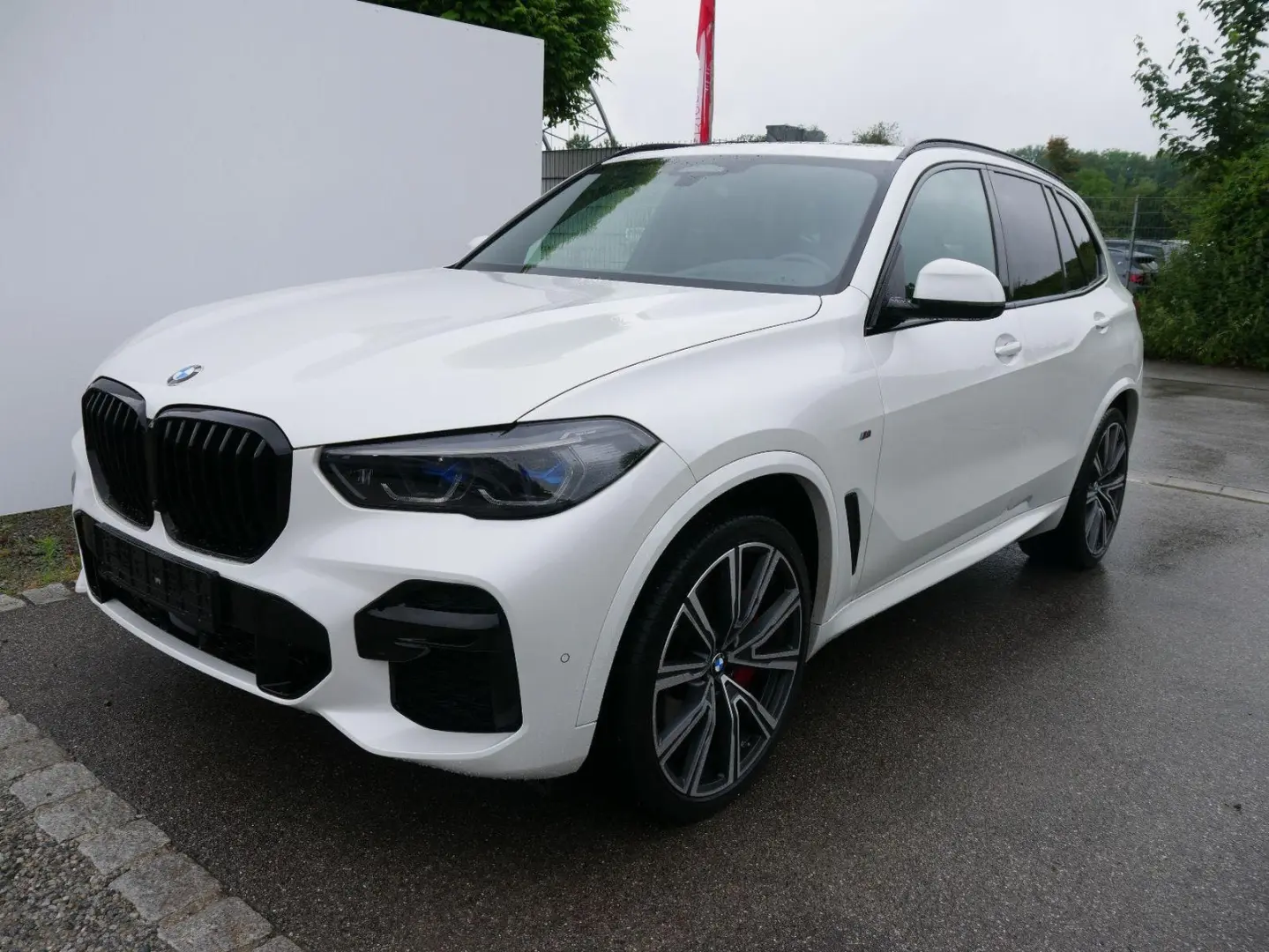 X5 M50i M-SPORT*PANO*LASER*HEAD-UP*STANDHEIZUNG*