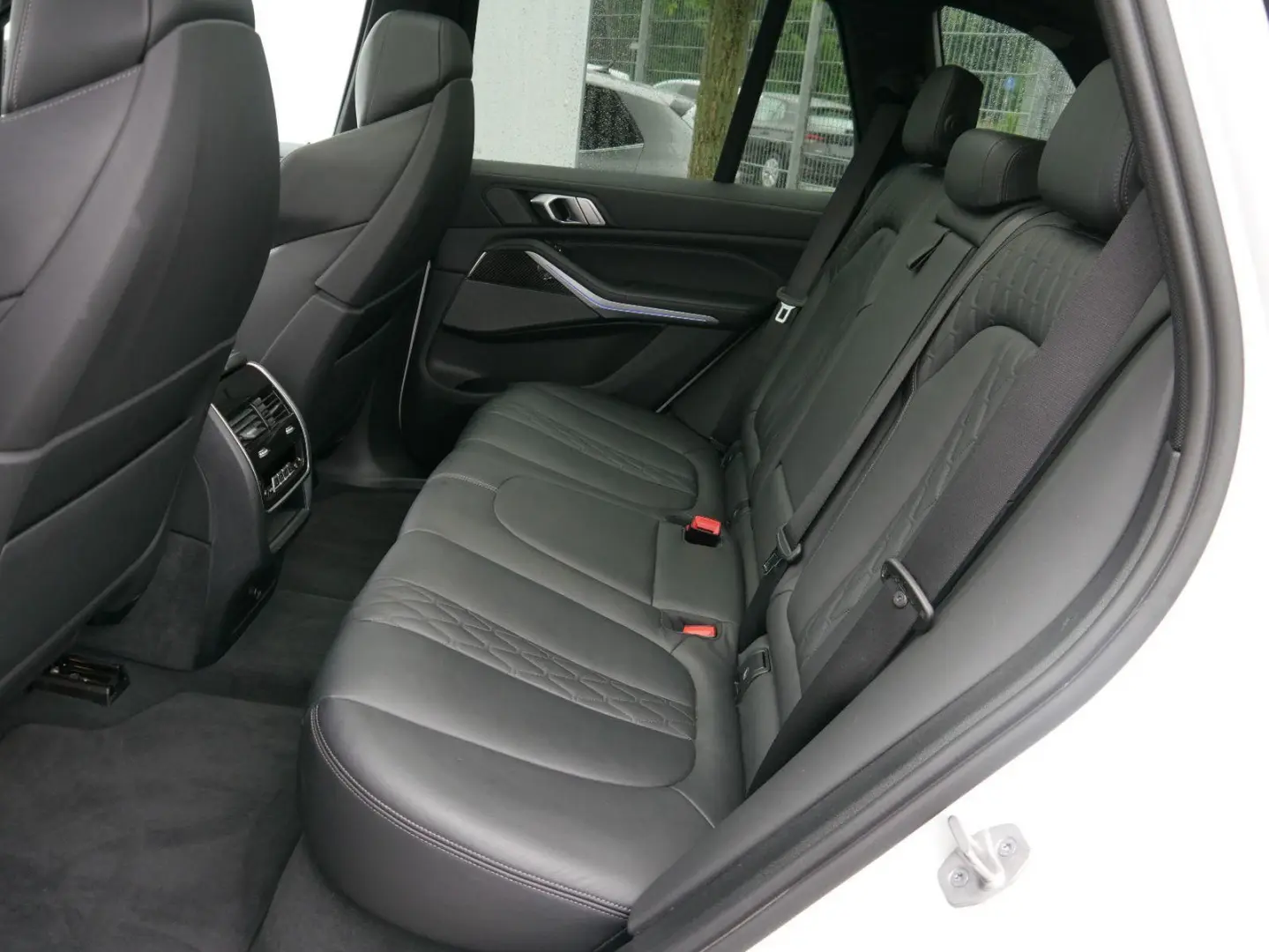 X5 M50i M-SPORT*PANO*LASER*HEAD-UP*STANDHEIZUNG*