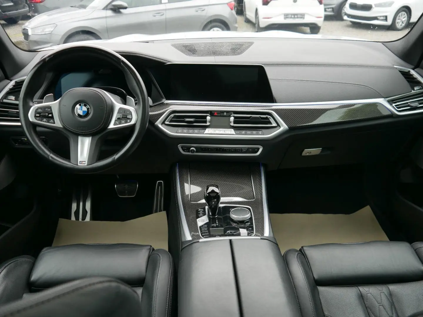 X5 M50i M-SPORT*PANO*LASER*HEAD-UP*STANDHEIZUNG*