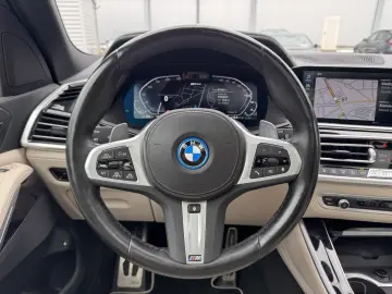 X5 xDrive45e M/HUD/Ventil/DisplayKey/Laser/SoftClose/360