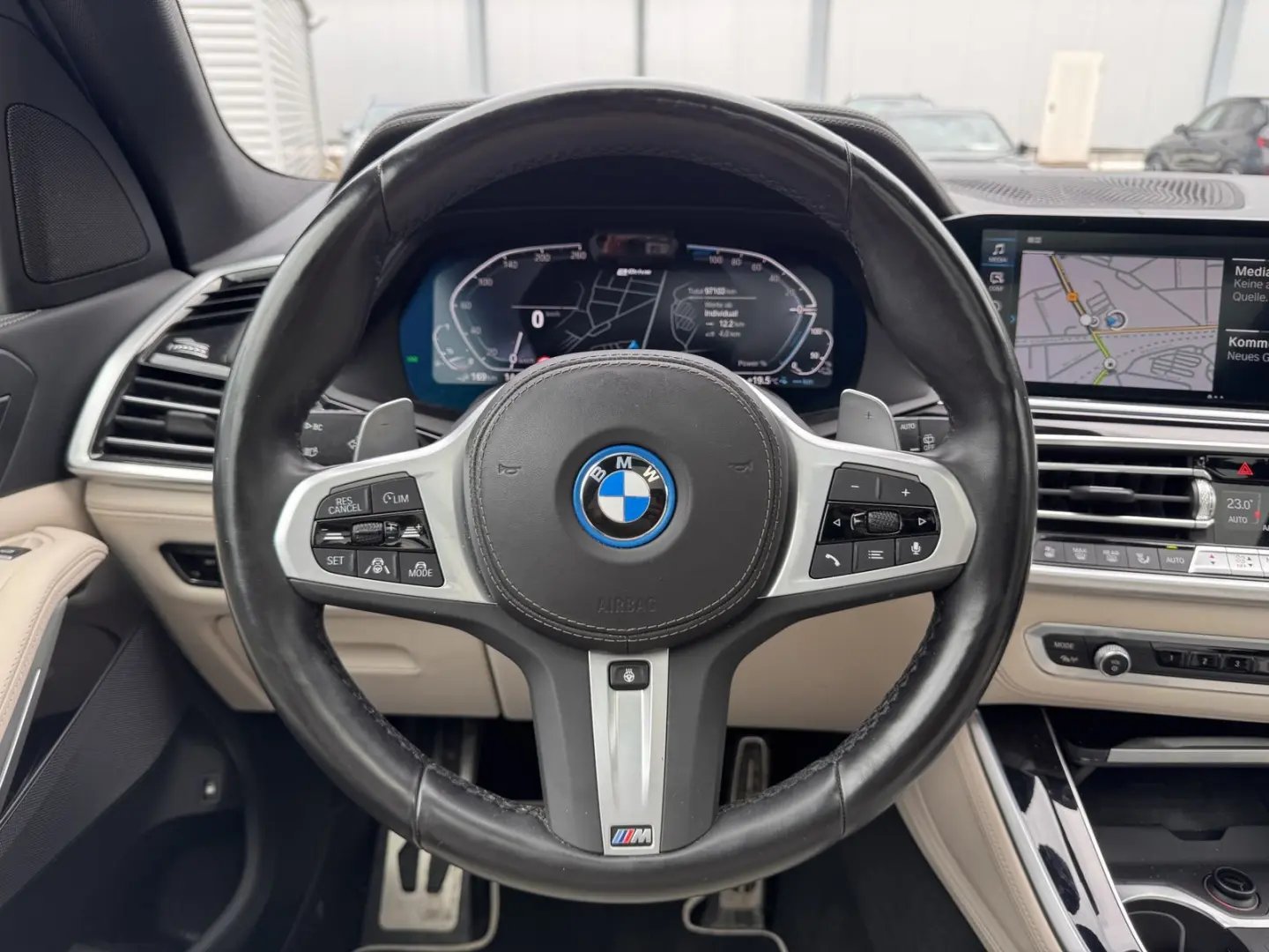 X5 xDrive45e M/HUD/Ventil/DisplayKey/Laser/SoftClose/360