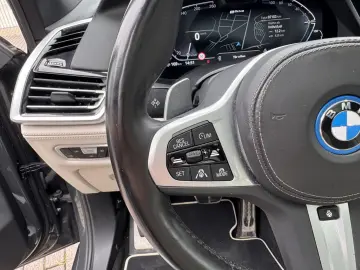 X5 xDrive45e M/HUD/Ventil/DisplayKey/Laser/SoftClose/360