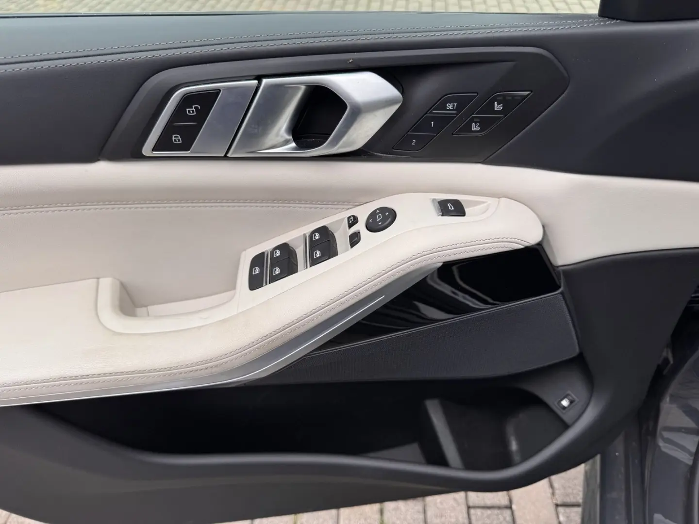 X5 xDrive45e M/HUD/Ventil/DisplayKey/Laser/SoftClose/360