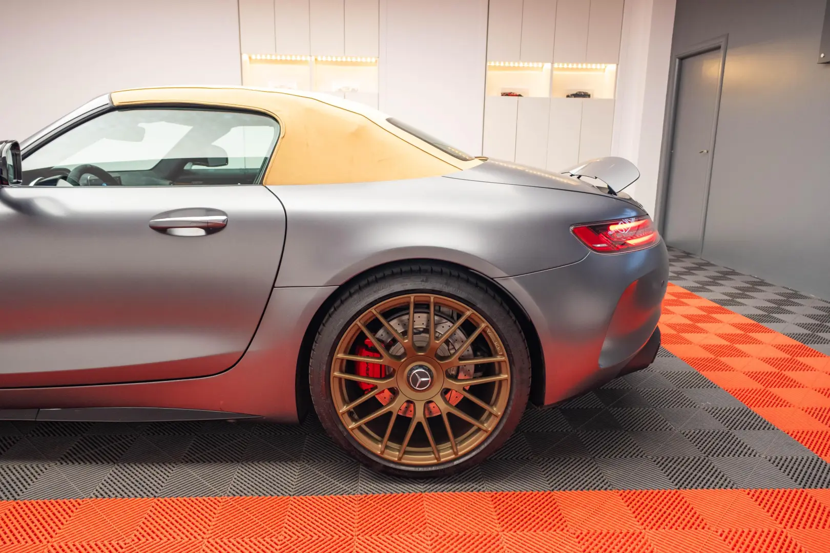 Mercedes Benz AMG GTc Cabrio