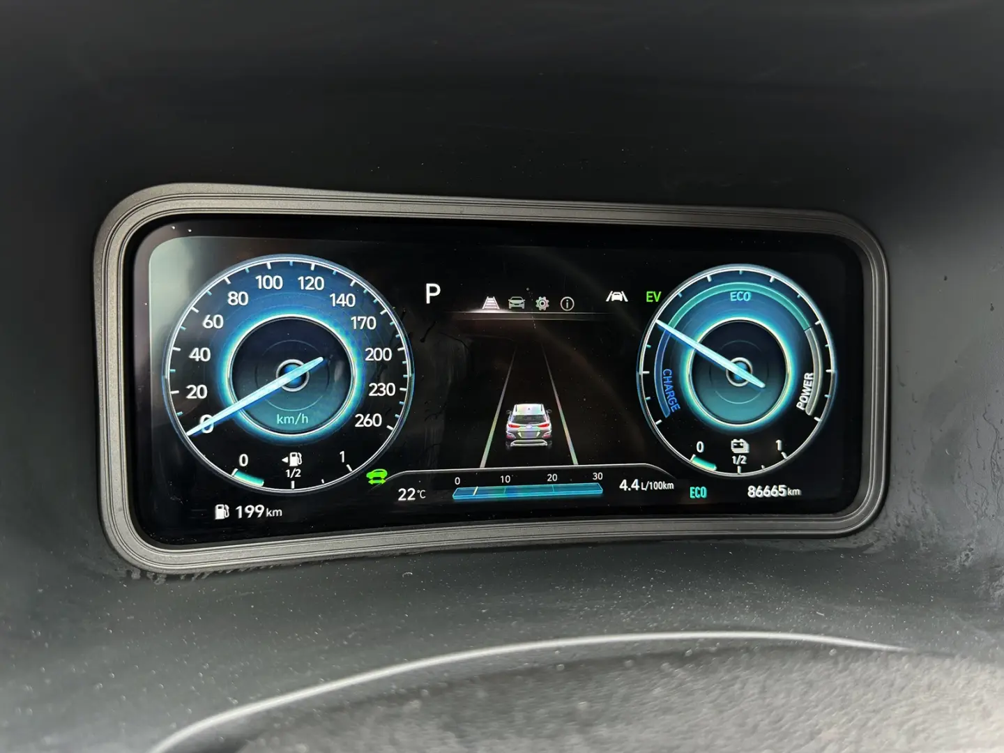 Hyundai Kona Hybrid X Line