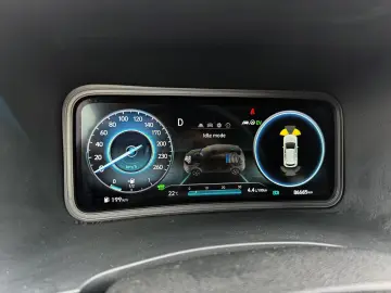 Hyundai Kona Hybrid X Line