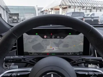 Mercedes-Benz E 300 e 4M AMG/Digital/Pano/Burm4D