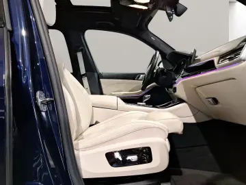 X5 xDrive30d M/Massage/H&K/Ventil/HUD/7 SEATS/DisplayKey