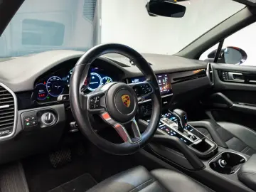 Porsche Cayenne E-Hybrid Platinum Edition