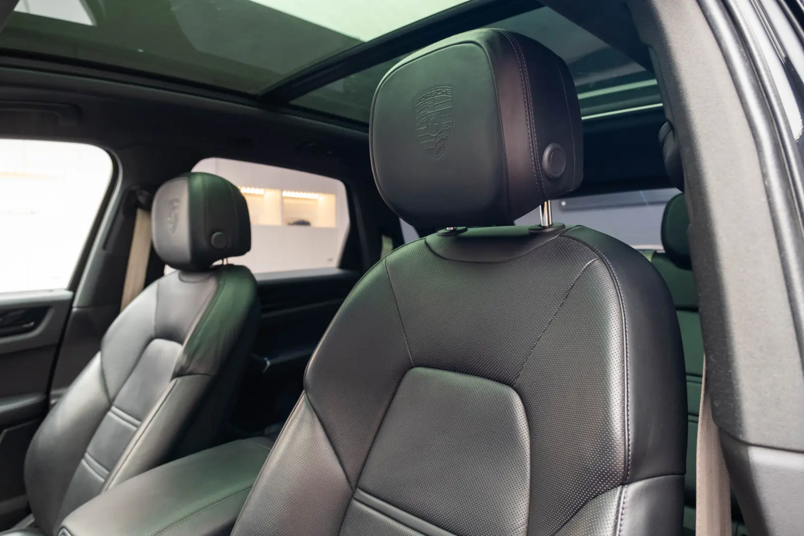 Porsche Cayenne E-Hybrid Platinum Edition