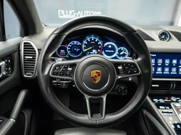Porsche Cayenne E-Hybrid Platinum Edition