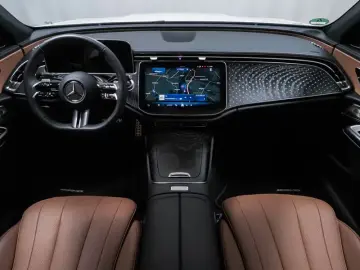 Mercedes-Benz E 300 e 4M AMG-Sport/DIGITAL/360