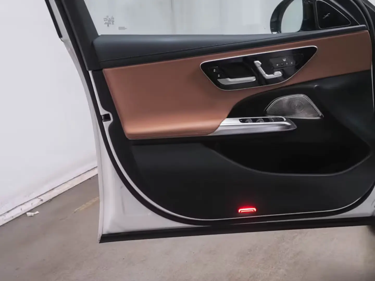 Mercedes-Benz E 300 e 4M AMG-Sport/DIGITAL/360