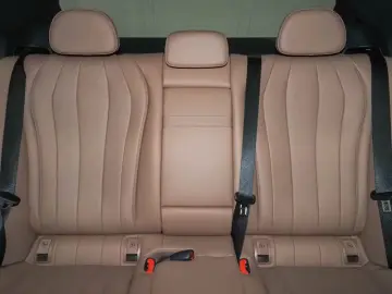 Mercedes-Benz E 300 e 4M AMG-Sport/DIGITAL/360