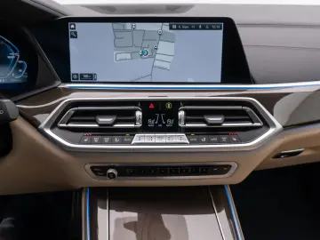 X5 xD45e M Sport 360°Laser HUD DAB HiFi AHK 22