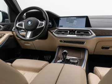 X5 xD45e M Sport 360°Laser HUD DAB HiFi AHK 22