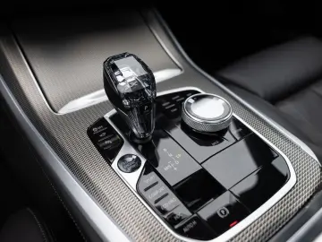 X5 xDrive 40d M-Sport NAVI PANO HUD 360° LASER