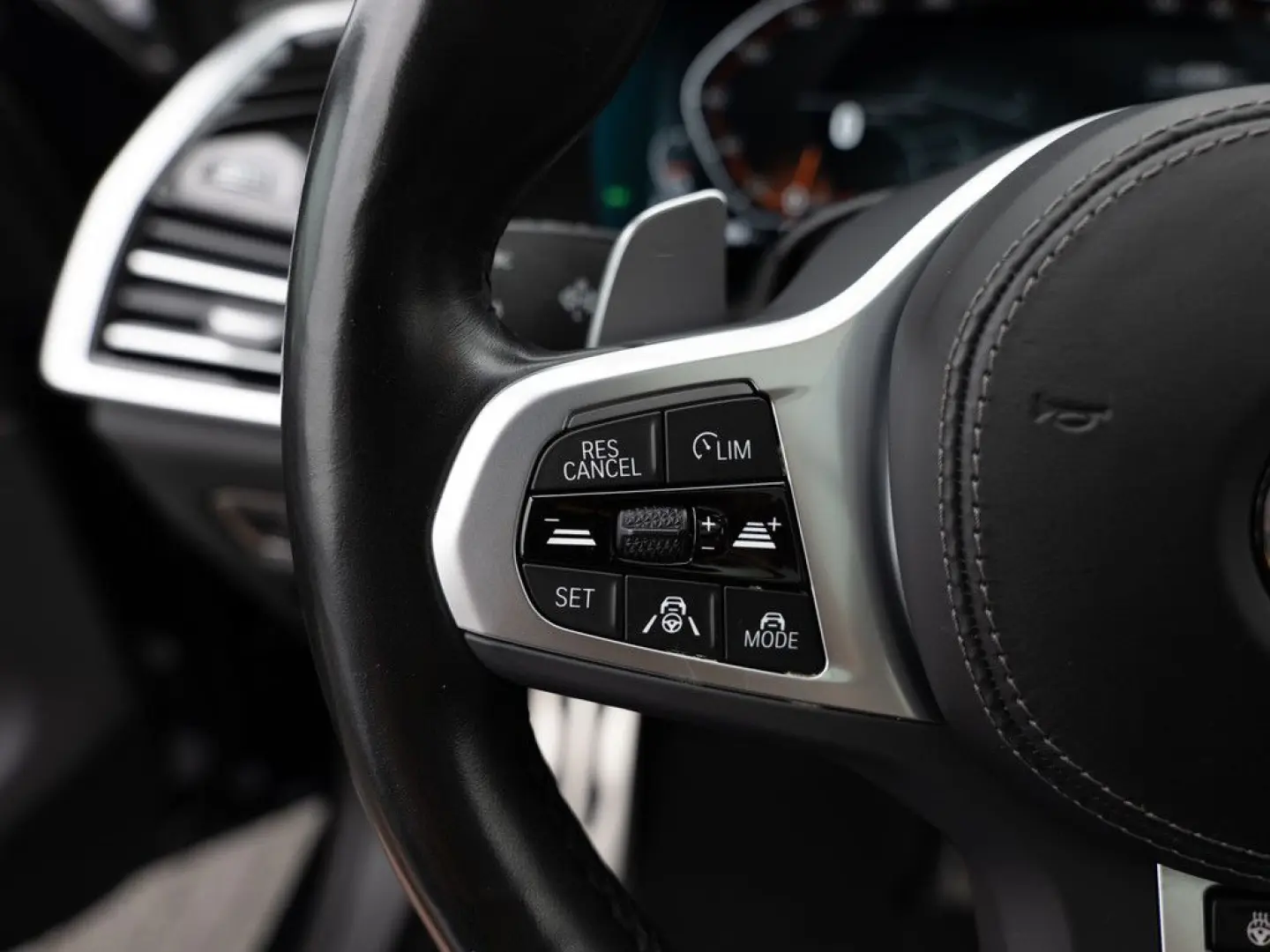 X5 xDrive 40d M-Sport NAVI PANO HUD 360° LASER