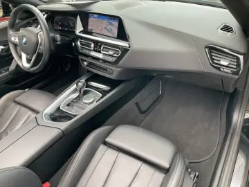 Z4 sDrive20i SPORT LINE LEDER NAVI KAMERA 18