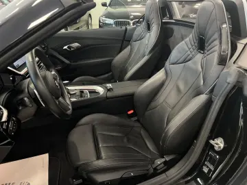 Z4sDr20i/LCPPro/Navi/M-Sport/M-Stz/18Zoll/SportL