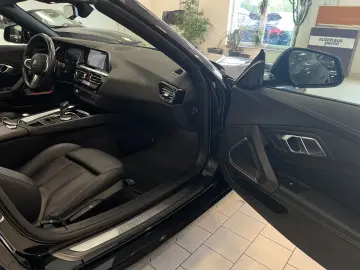 Z4sDr20i/LCPPro/Navi/M-Sport/M-Stz/18Zoll/SportL
