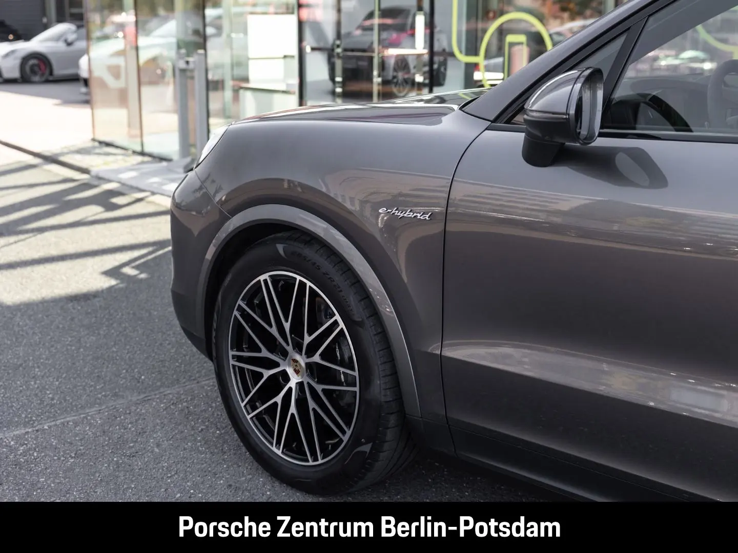 Cayenne E-Hybrid BOSE Luftfederung Panoramadach