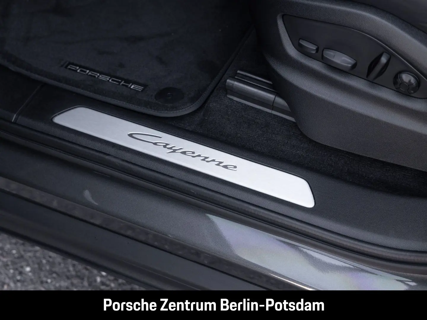 Cayenne E-Hybrid BOSE Luftfederung Panoramadach