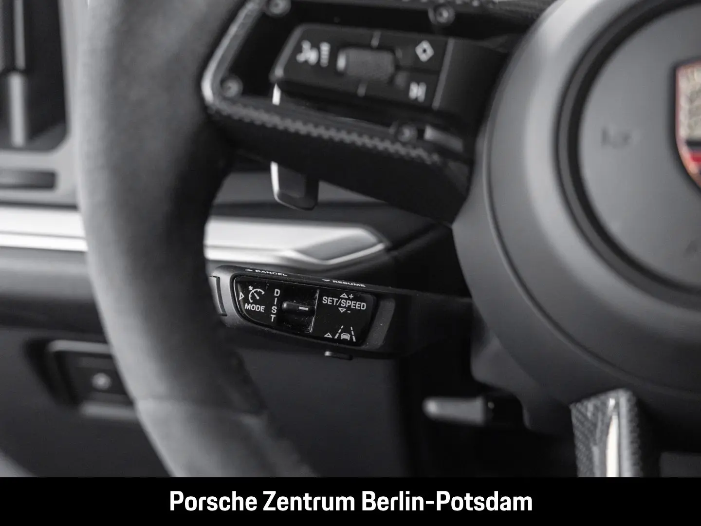 Cayenne E-Hybrid BOSE Luftfederung Panoramadach