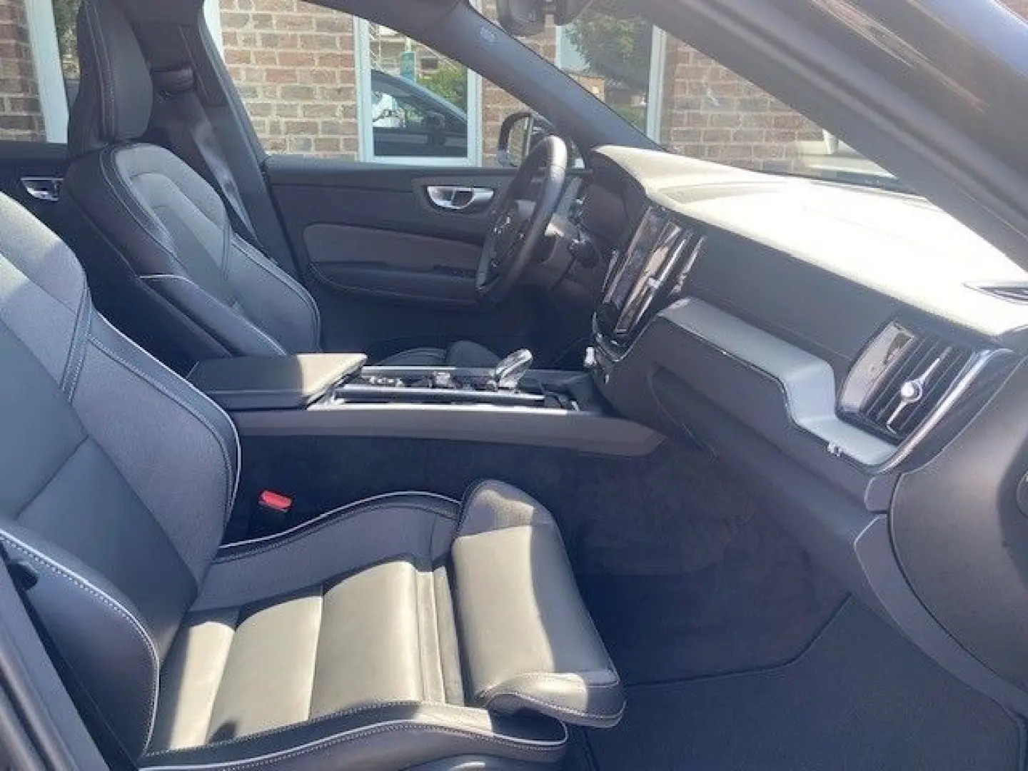 XC60 Ultra Plug-In Hybrid AWD T6 Twin Engine EU6