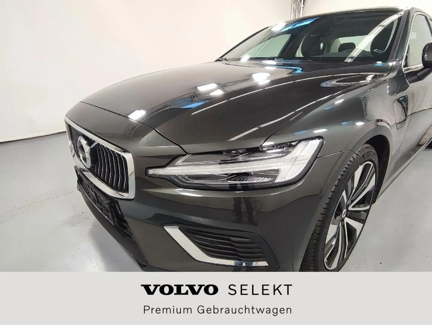 S60 T8 Inscription Plug-In Hybrid