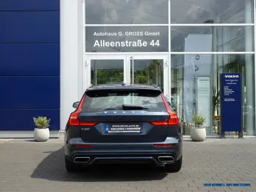 V60 T8 AWD Recharge Geartronic R-Design