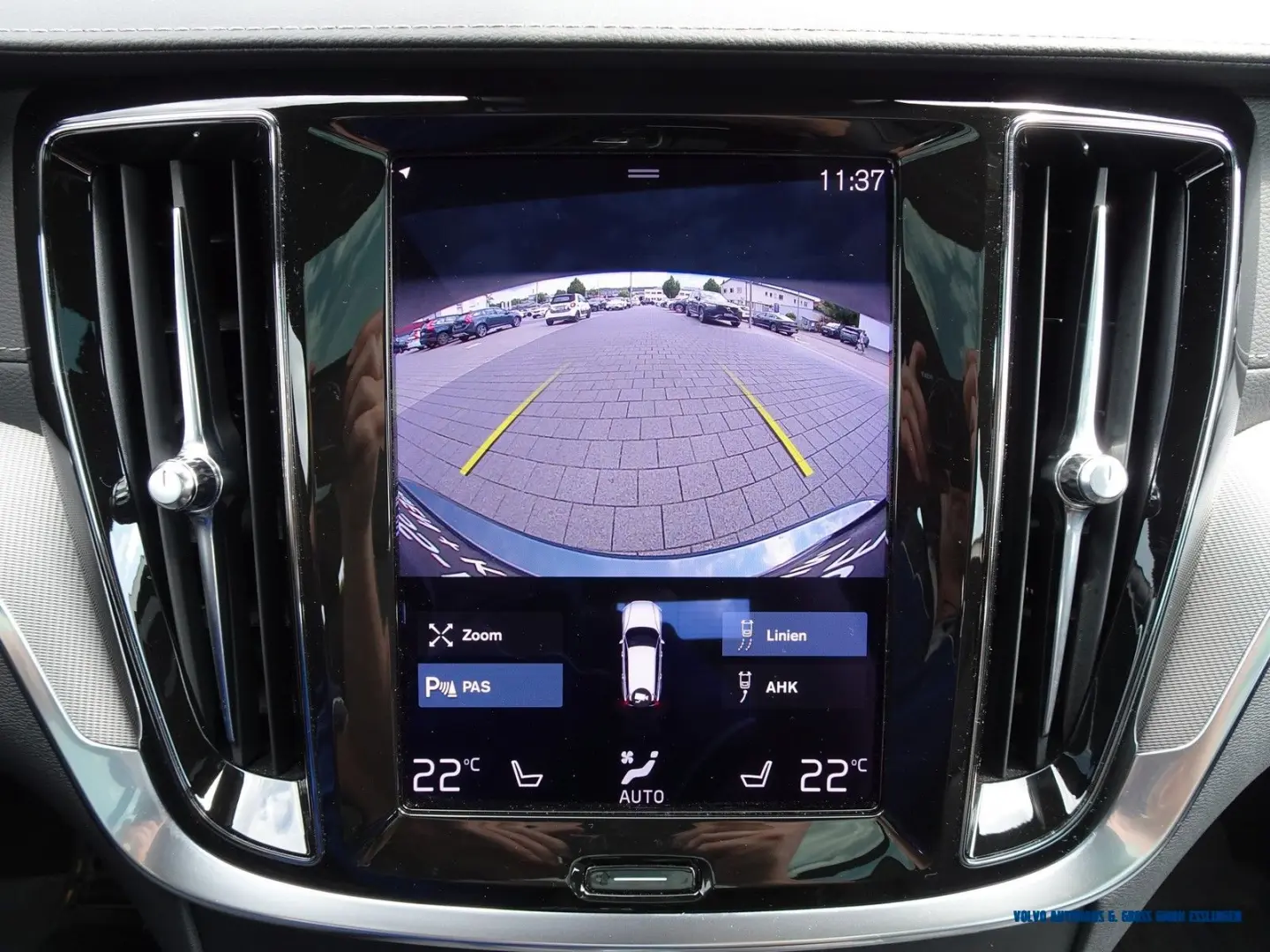 V60 T8 AWD Recharge Geartronic R-Design