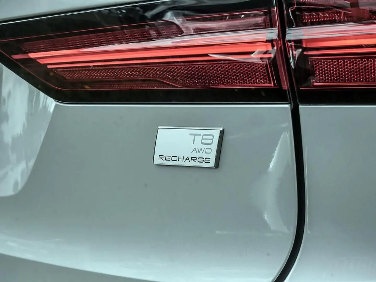 V90 T8 Twin Engine AWD R-Design SHZ H/K HGSD LED
