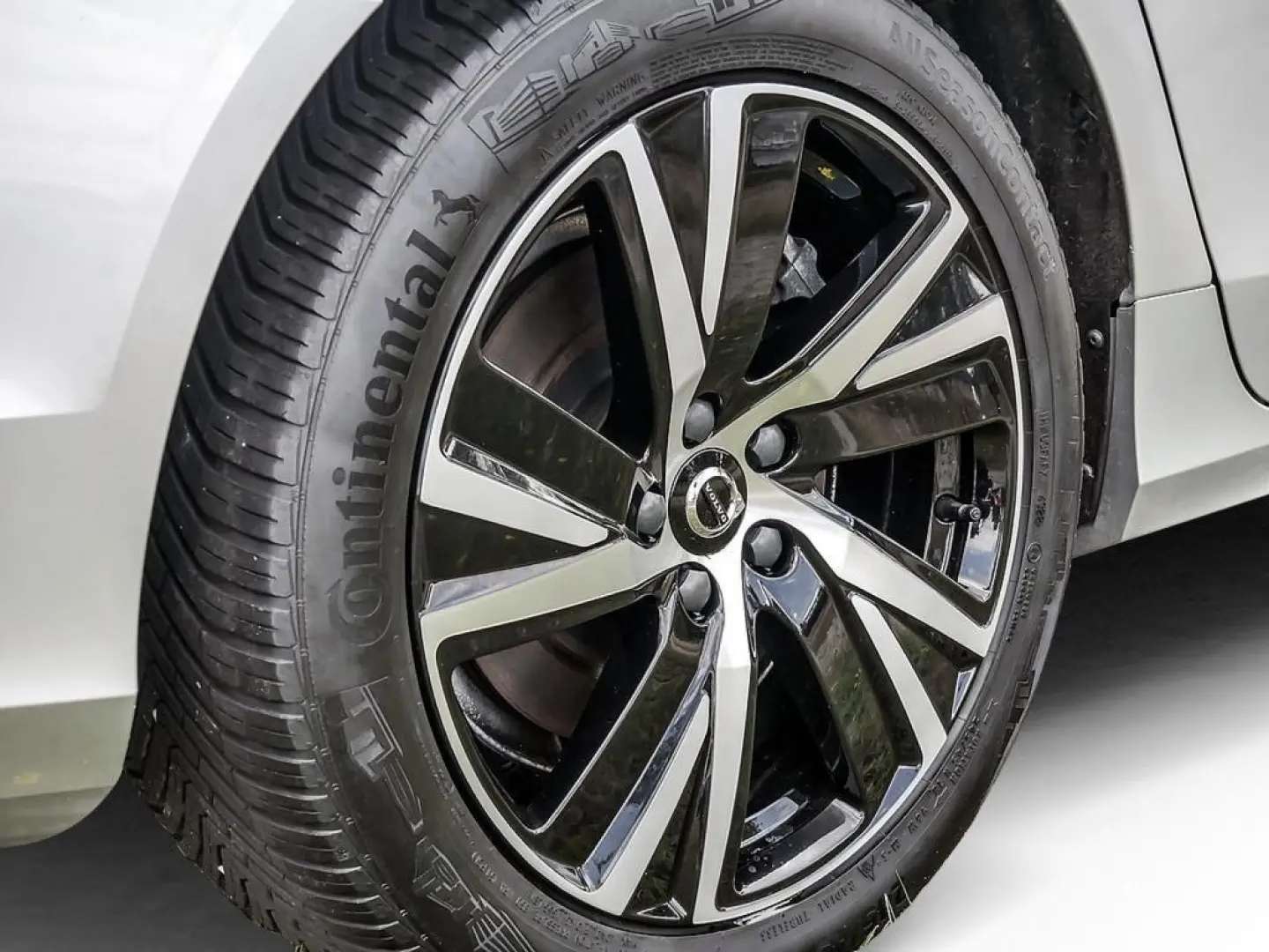 V90 T8 Twin Engine AWD R-Design SHZ H/K HGSD LED