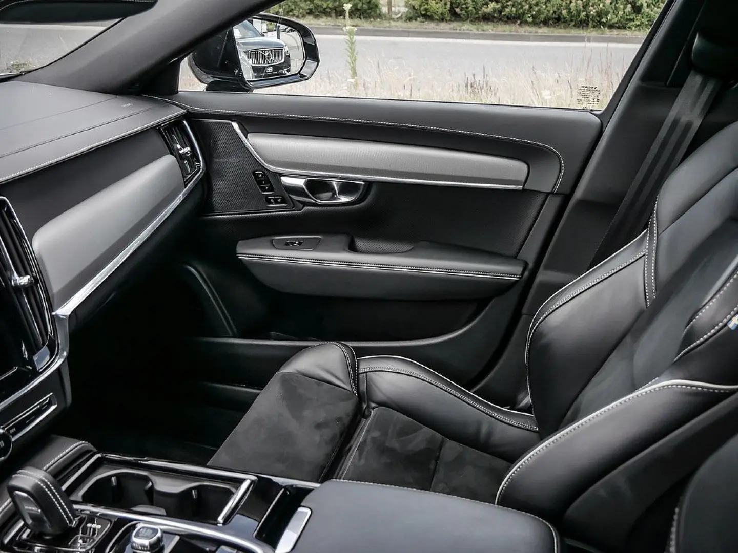 V90 T8 Twin Engine AWD R-Design SHZ H/K HGSD LED