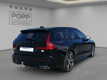 V60 T8 AWD Recharge Plus Dark 360° AHK H&K LHZ