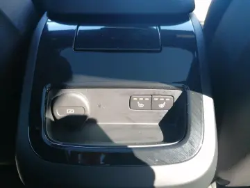 V60 T8 AWD Recharge Plus Dark 360° AHK H&K LHZ