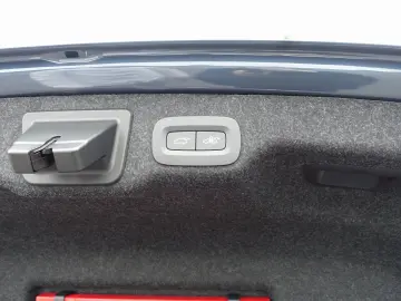 S90 Recharge Ultimate Brigh T8 AWD B&W/PANO/LUFT