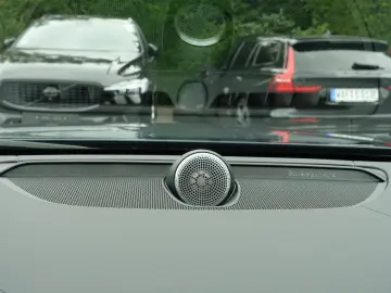 S90 Recharge Ultimate Brigh T8 AWD B&W/PANO/LUFT
