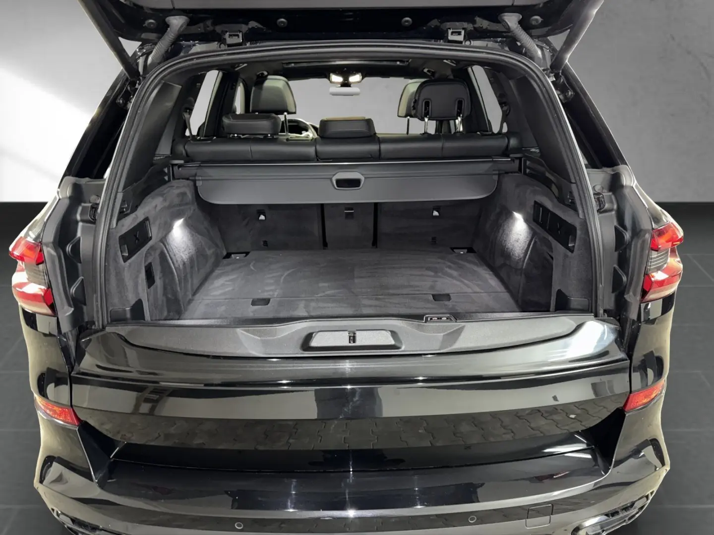 X5 xDrive45e M Sport ACC 22