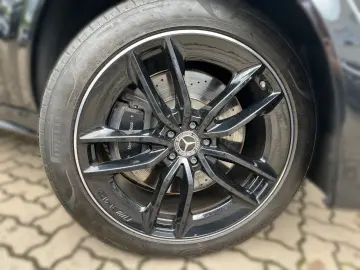 GLE 450 d 4M AMG+Pano+Burm+Distr+Sitzkli+HUD+AIR