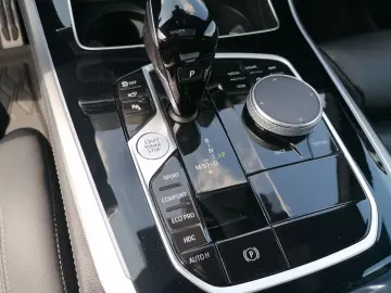 X5 xDrive 30d M Sport LASER PANO HUD HarmanKardo