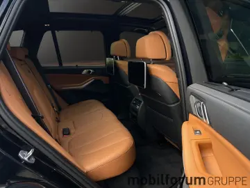 X5 xDrive45e M/Massage/TV/NightVision/360/DisplayKey/HK