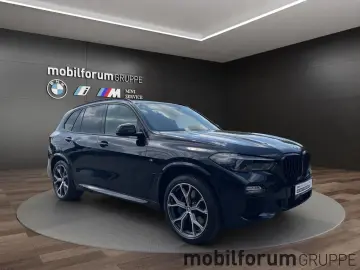 X5 xDrive45e M/Massage/TV/NightVision/360/DisplayKey/HK