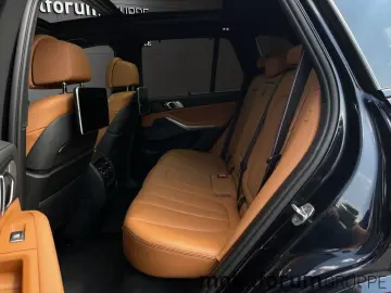 X5 xDrive45e M/Massage/TV/NightVision/360/DisplayKey/HK