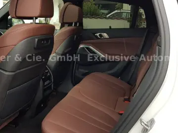 X6 xDrive 40 d M Sport*M-Aerodyn*Live Cockp*PANO