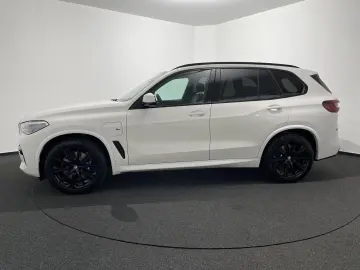 X5 xDrive45e M Sport NAVI HUD LASER 360° PANO SH