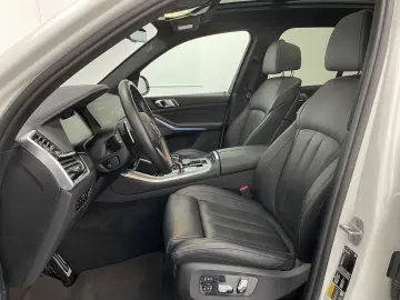 X5 xDrive45e M Sport NAVI HUD LASER 360° PANO SH